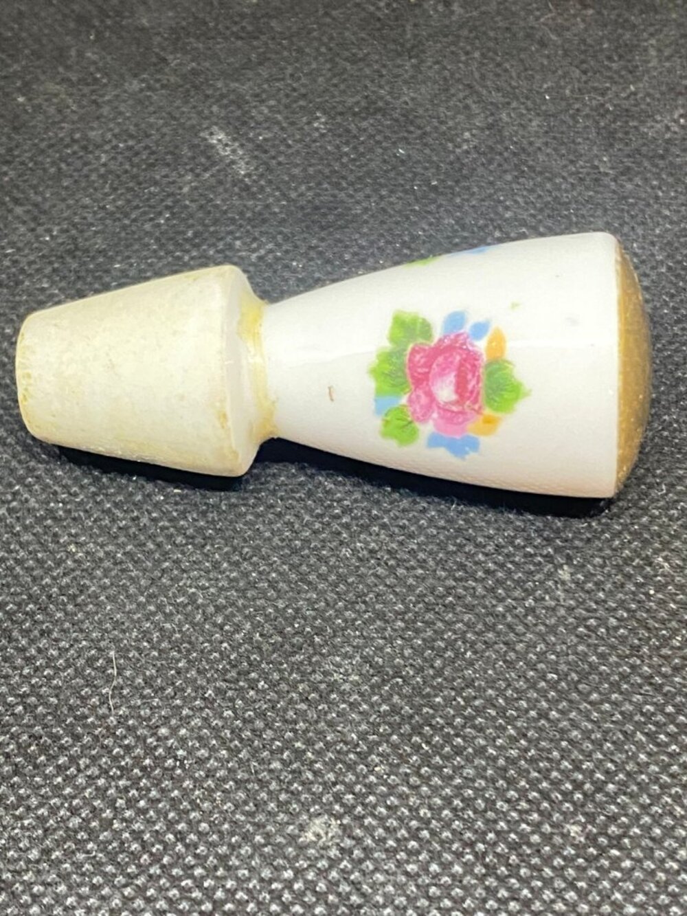 Ceramic Stopper with Roses Gold Top - Picture 3 of 3